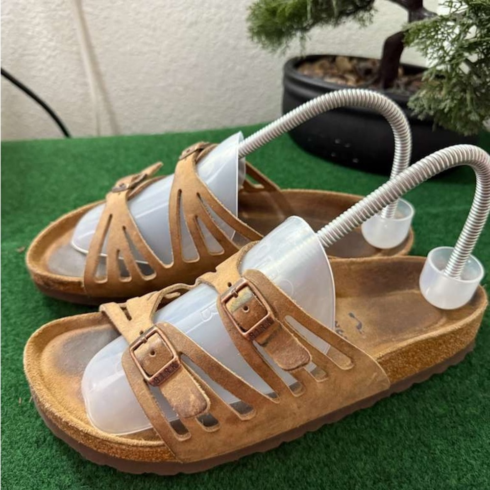 Birkenstock Tan Suede Women's Sandals - Picture 3 of 8